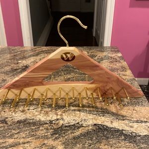 COPY - Woodlore Cedar Tie Hanger.